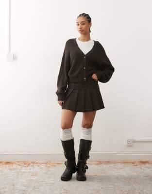 Monki Cropped Knit Cardigan In Gray