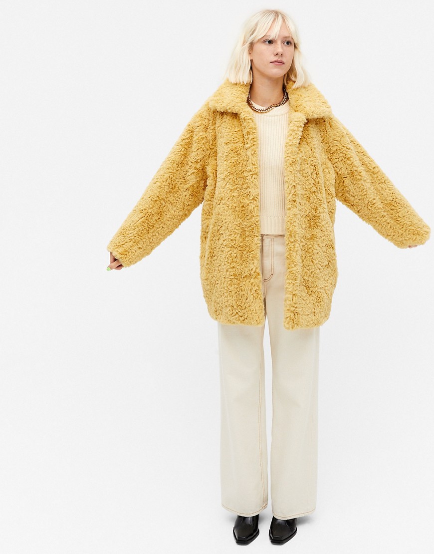 Monki Curly faux fur coat in beige-Neutral