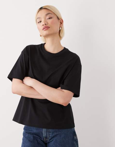 Monki – Czarny pudełkowy T-shirt oversize - view 1