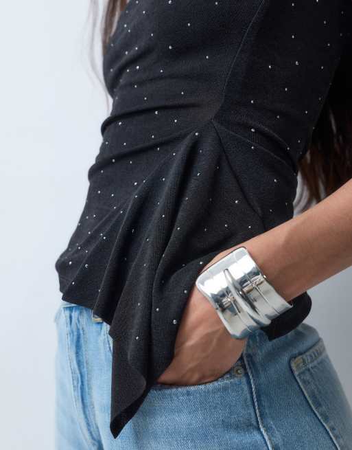 Monki czarny top bandeau z ćwiekami i falbanką, 2 z 5