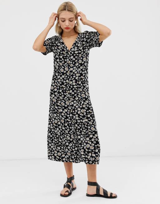 Monki daisy flower print midi shirt dress in black