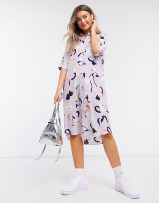 Monki Damira art print midi shirt dress in pink | ASOS