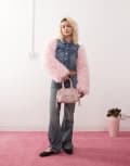 [Monki] Monki denim jacket in mid wash blue with pink faux fur sleeves L MULTI