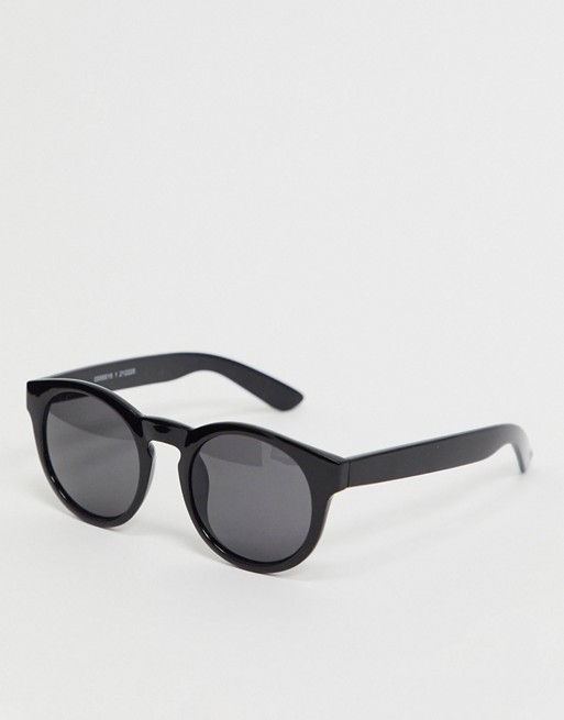 Monki Dora round sunglasses in black