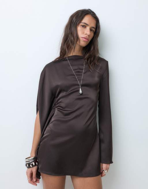 Monki draperet satin kappe minikjole i chokoladebrun, 2 af 5