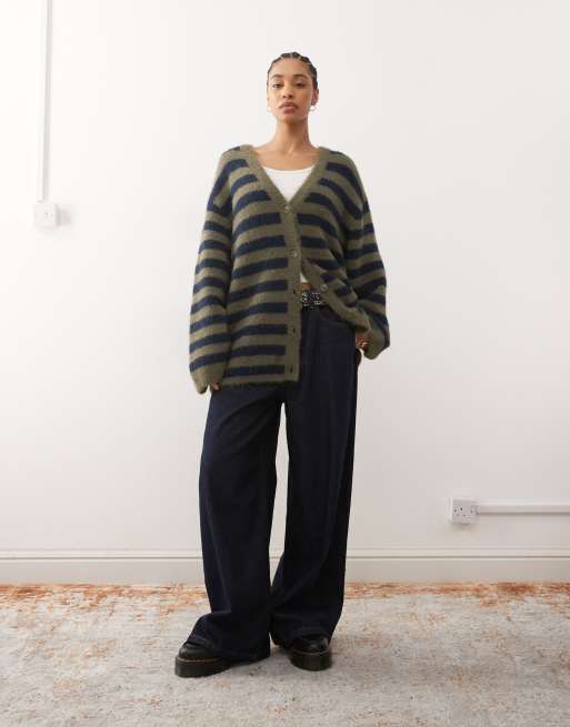 Monki – Dzianinowy kardigan oversize w oliwkowo-granatowe paski, 2 z 4