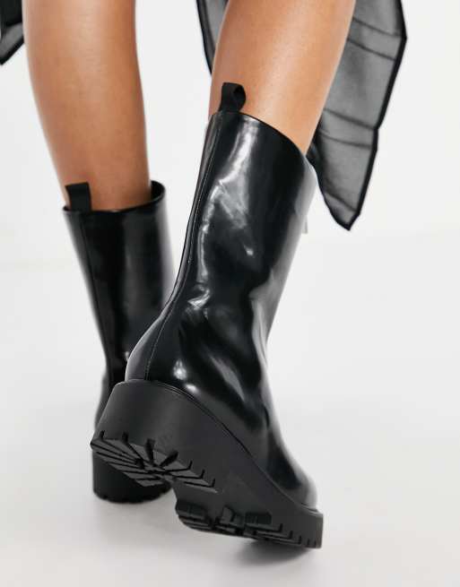 Elaine store leather bootie