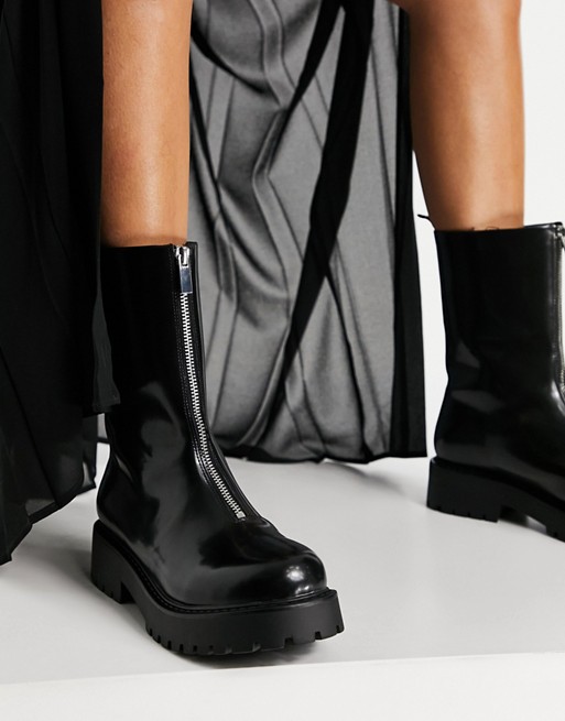 Monki Elaine leather chucky zip up boot in black - BLACK
