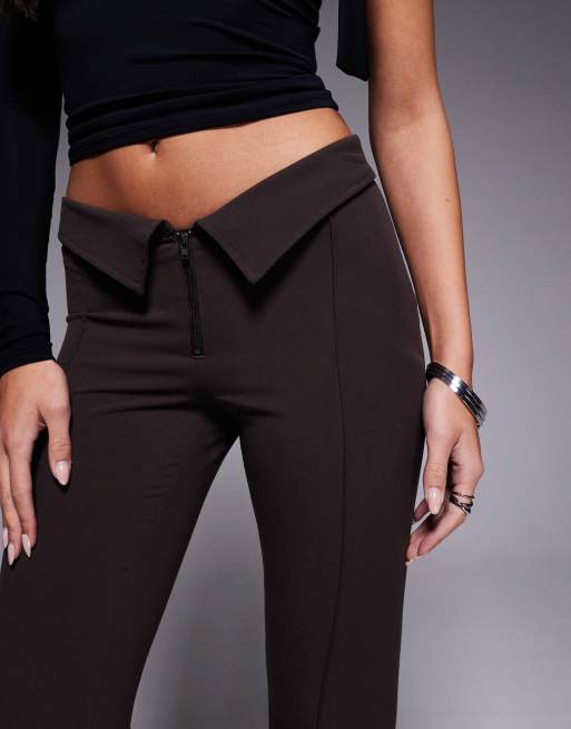Monki - Elegante flare-broek van bengaline in chocoladebruin, 3 van 5