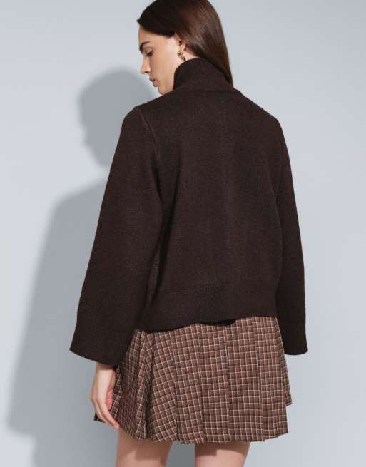 Monki exclusive asymmetrische geplooide minirok in bruin ruit, 5 van 7