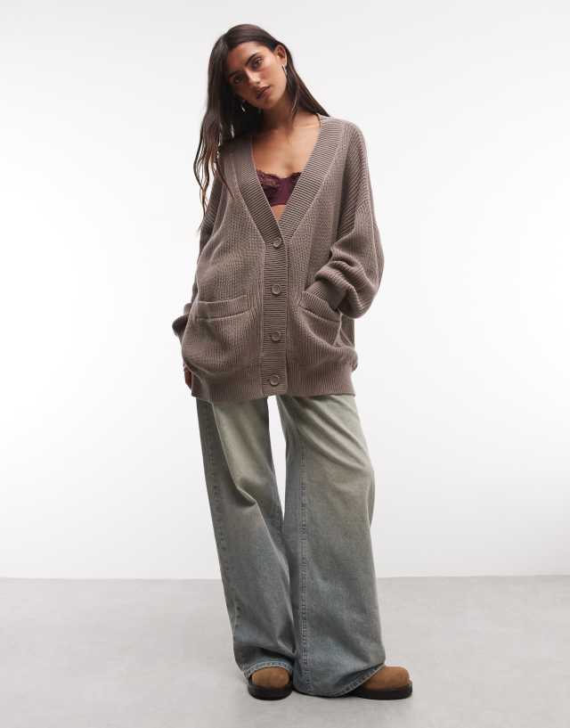 Monki exclusive longline knitted oversized cardigan in mink | ASOS