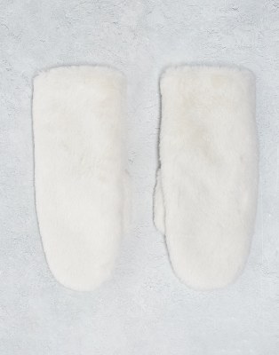 faux fur mittens in off white-Brown