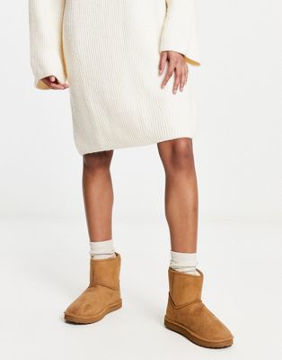 Monki faux suede boot slippers in brown | ASOS
