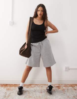 Monki Fine Ribbed Scoop Tank Top