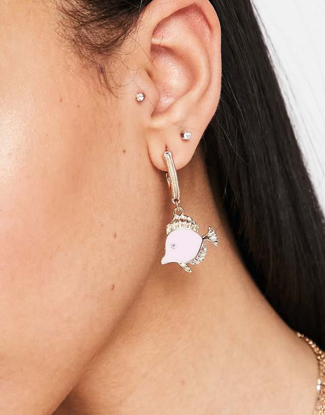 Monki fish hoop earrings in gold