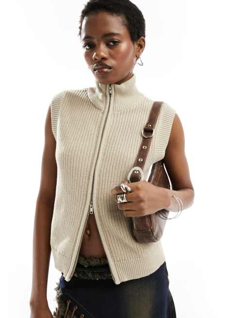 Monki fitted knitted singlet top with front zip in two tone beige