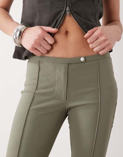 Monki flared tailored trousers in deep olive, 5 of 5