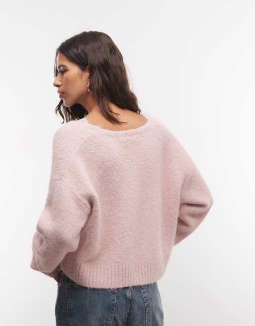 Monki flauschiger Strickpullover mit V-Ausschnitt und Spitzenbesatz in Altrosa, 4 von 4