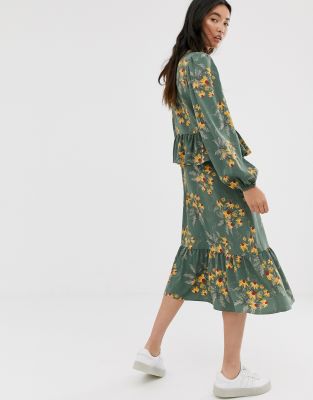 green dress with yellow flowers