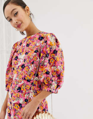 pink floral puff sleeve dress