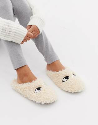 beige fluffy slippers