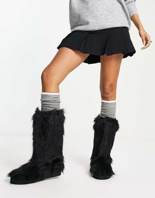 Monki furry boot in black