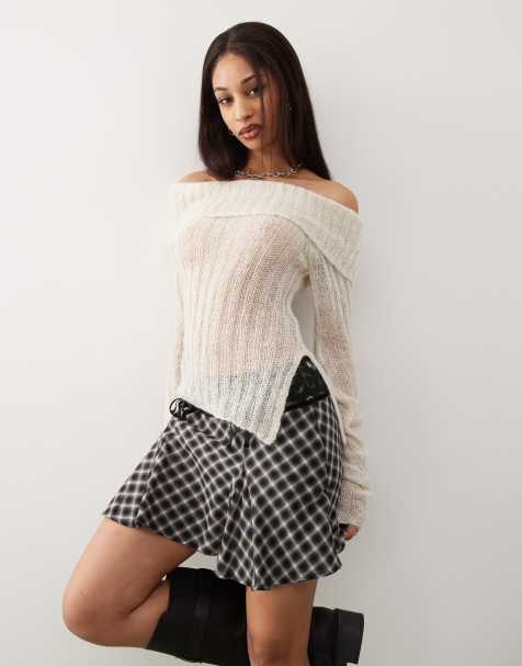 Monki - Gebreide top met lange mouwen en blote schouders in lichtbeige - view 1