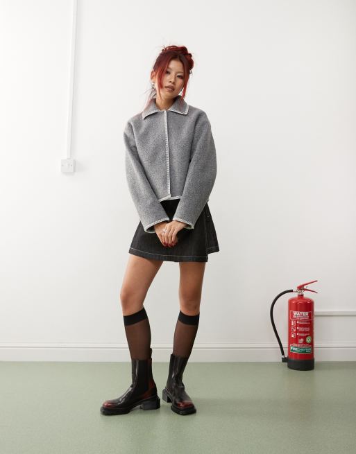 Monki - Giacca taglio corto grigio mélange con cuciture a contrasto