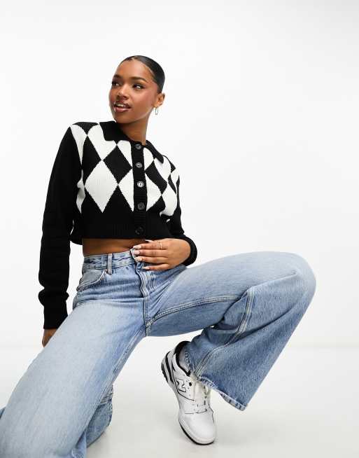 Monki - Gilet court en maille à motif losanges style jacquard - Noir et blanc