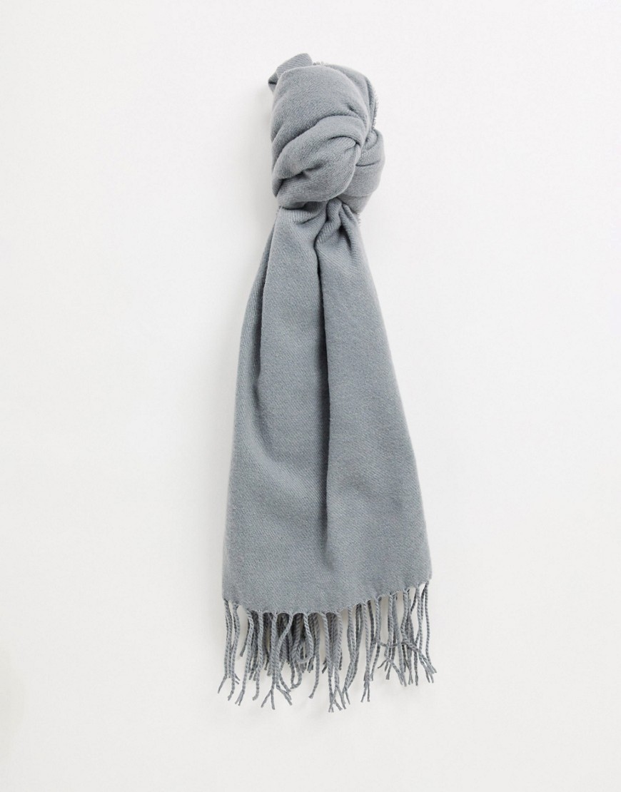 Monki – Greta – Grå scarf i återvunnen polyester