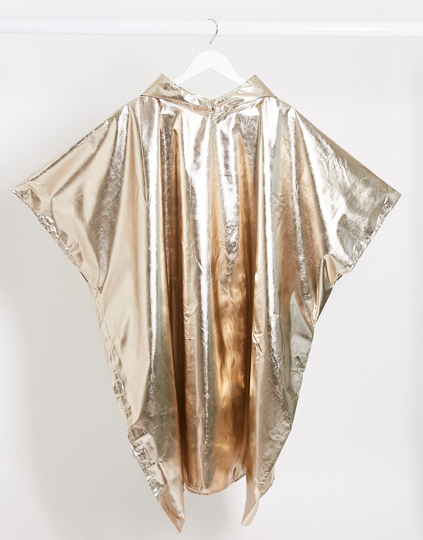 Monki – Guldfärgad poncho med metallic-finish