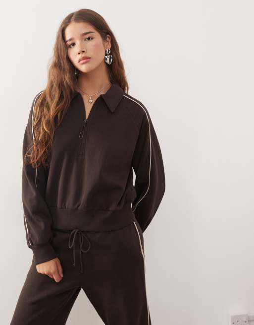 トップス Eaphi LOGO BIG SWEAT Brown トップス eaphi LOGO BIG SWEAT Eaphi LOGO BIG SWEAT Brown