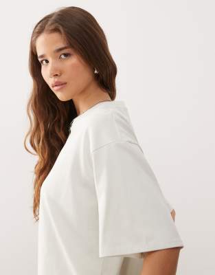 Monki Heavyweight Jersey Boxy Fit T-shirt In Green