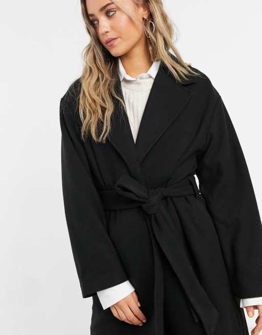 manteau noir avec ceinture