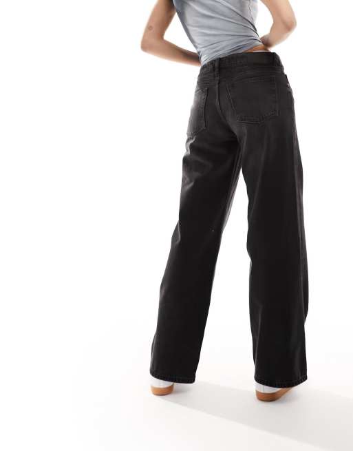 Monki – Imoo – Jeans in verwaschenem Schwarz mit niedrigem Bund und weitem Schnitt, 2 von 5