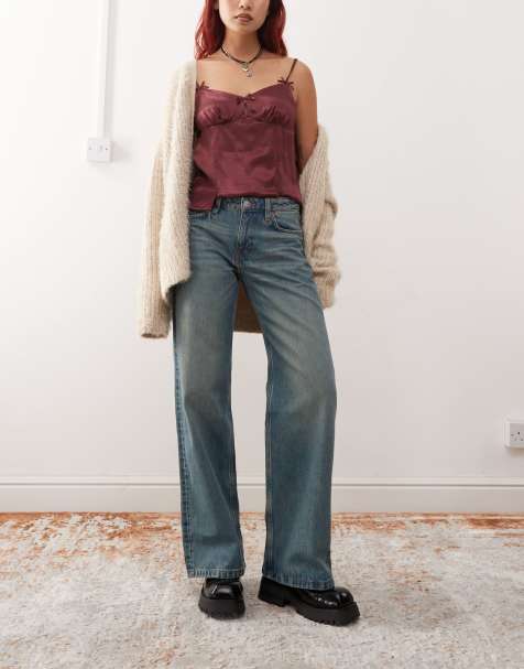 Monki - Imoo - Jeans met lage taille en wijde pasvorm in middenblauwe wassing - view 1