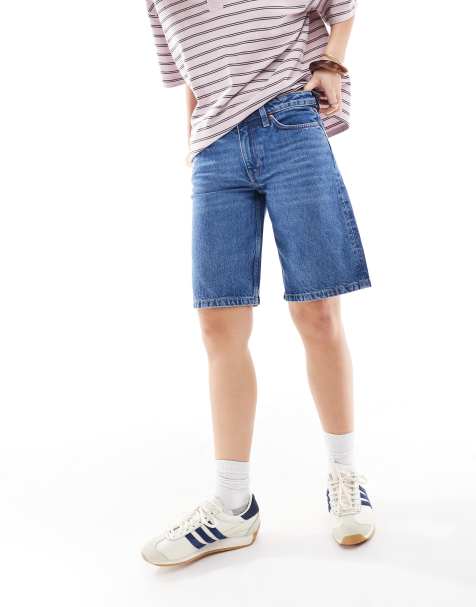 Monki Imoo low waist denim jorts in mid blue wash - view 1