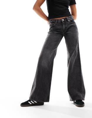 Imoo low waist jeans in black