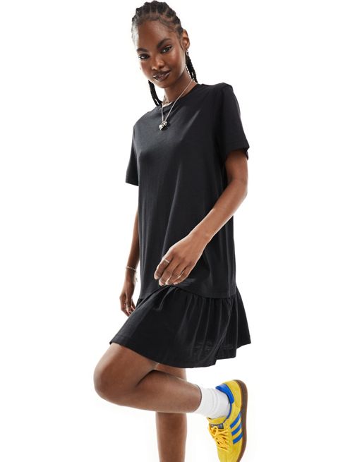 Monki jersey mini sleeved dress with drop waist in black