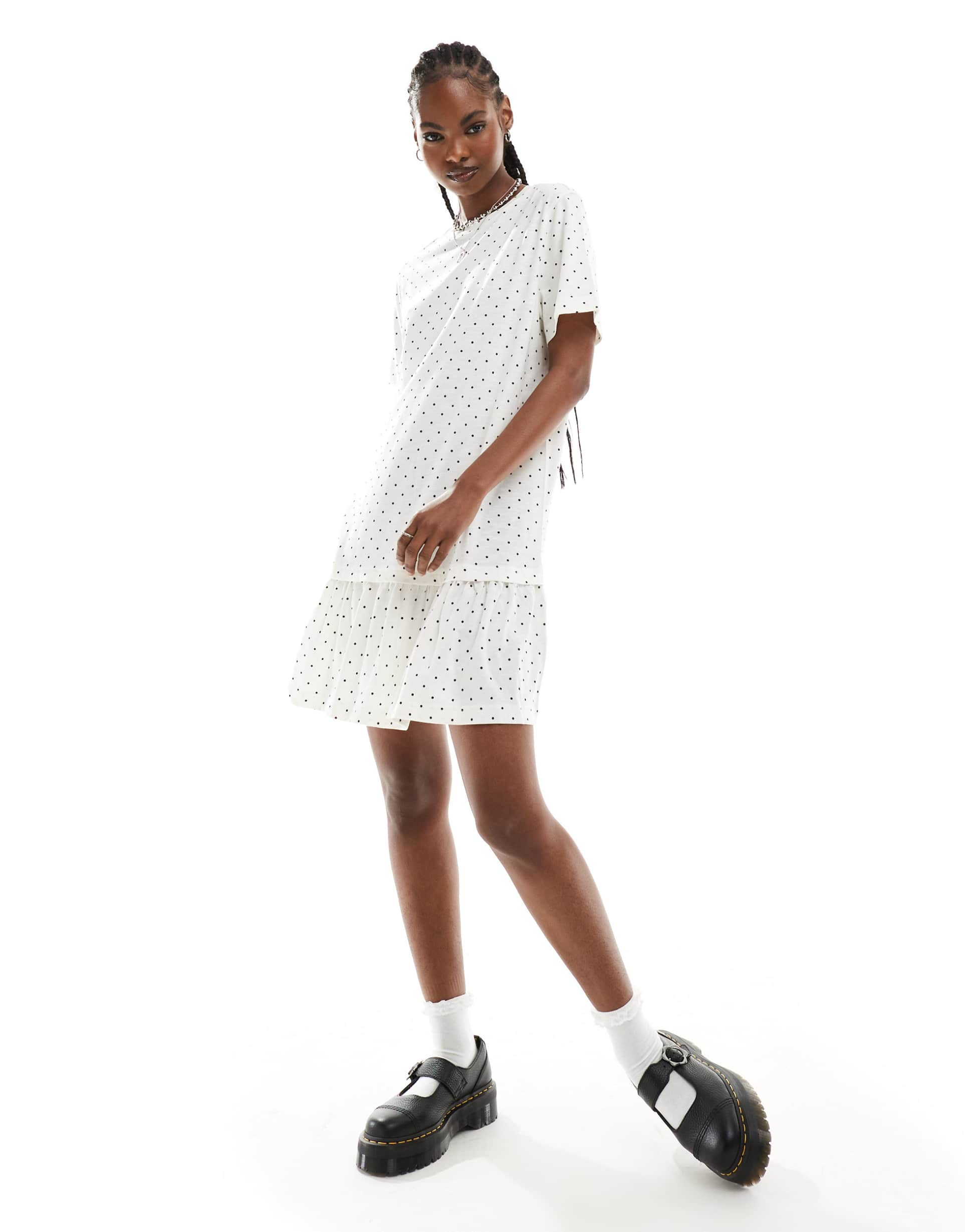 monki jersey mini sun dress with drop waist in mono spot print