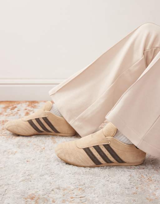 Monki - Joggers a zampa beige in coordinato, 4 di 5