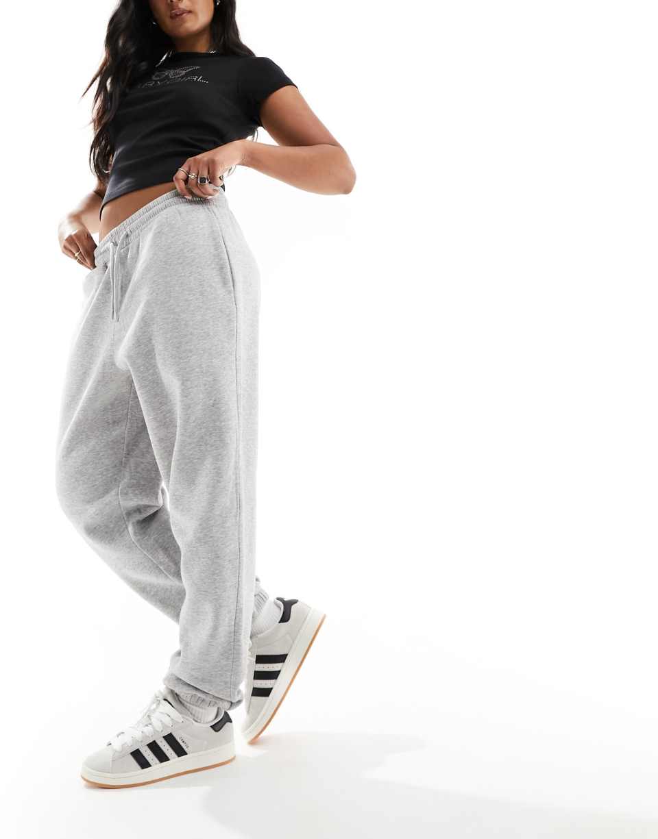 Joggers cuffed hem