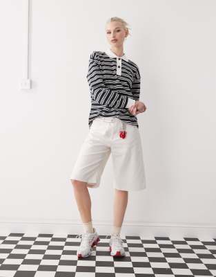 Monki - Jorts in Beige im Utility-Stil-Neutral