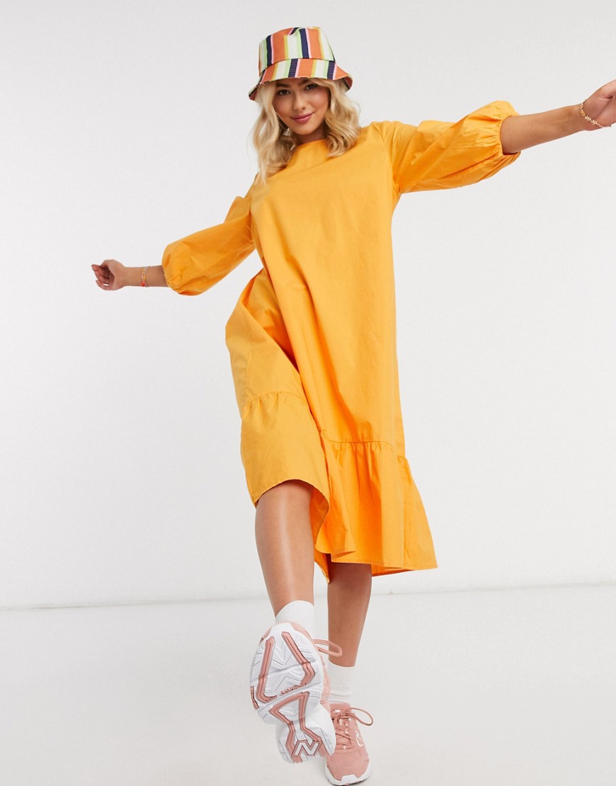 Monki - July - Volumineuze aangerimpelde lange jurk van organisch katoen in geel