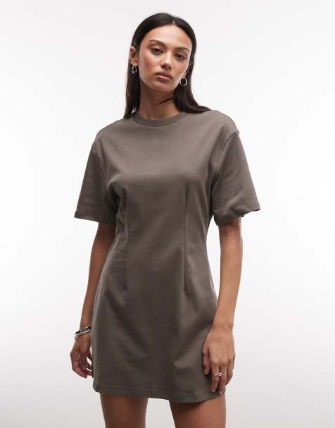 Monki – Kakibrun t-shirtklänning i minilängd med markerad midja - view 1