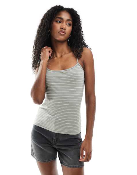 Monki – Kakifärgat och vitrandigt linne i krympt design med smala axelband - view 1