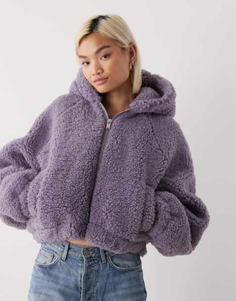 Monki – Kapuzenjacke aus Teddyfell in Fliedergrau - view 1