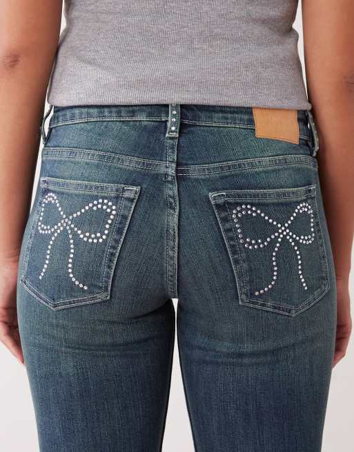 Monki - Katsumi - Lavtaljede jeans med svaj og sløjfeudsmykninger, 4 af 5