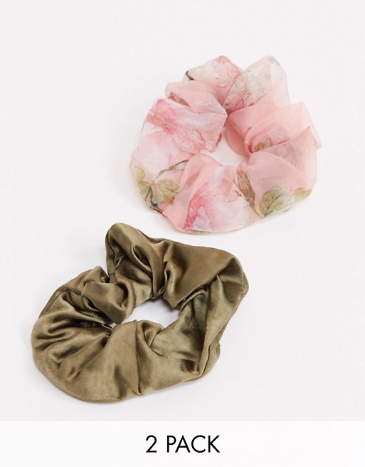 Monki Kelly 2 pack satin & organza scrunchie in brown and print