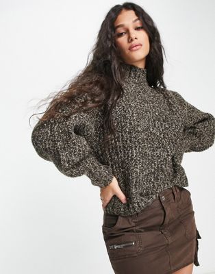 Monki knitted sweater in brown twisted yarn
